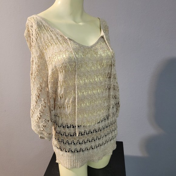 Its Our Time. Cream/ Tan, 3/4- Batwing Sleeve Top - Picture 2 of 5